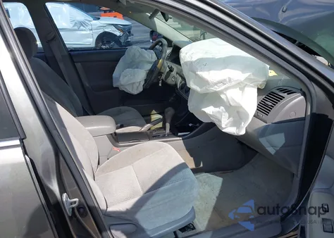 2003 Toyota Camry Le from USA, damaged, VIN 4T1BE32K53U664507